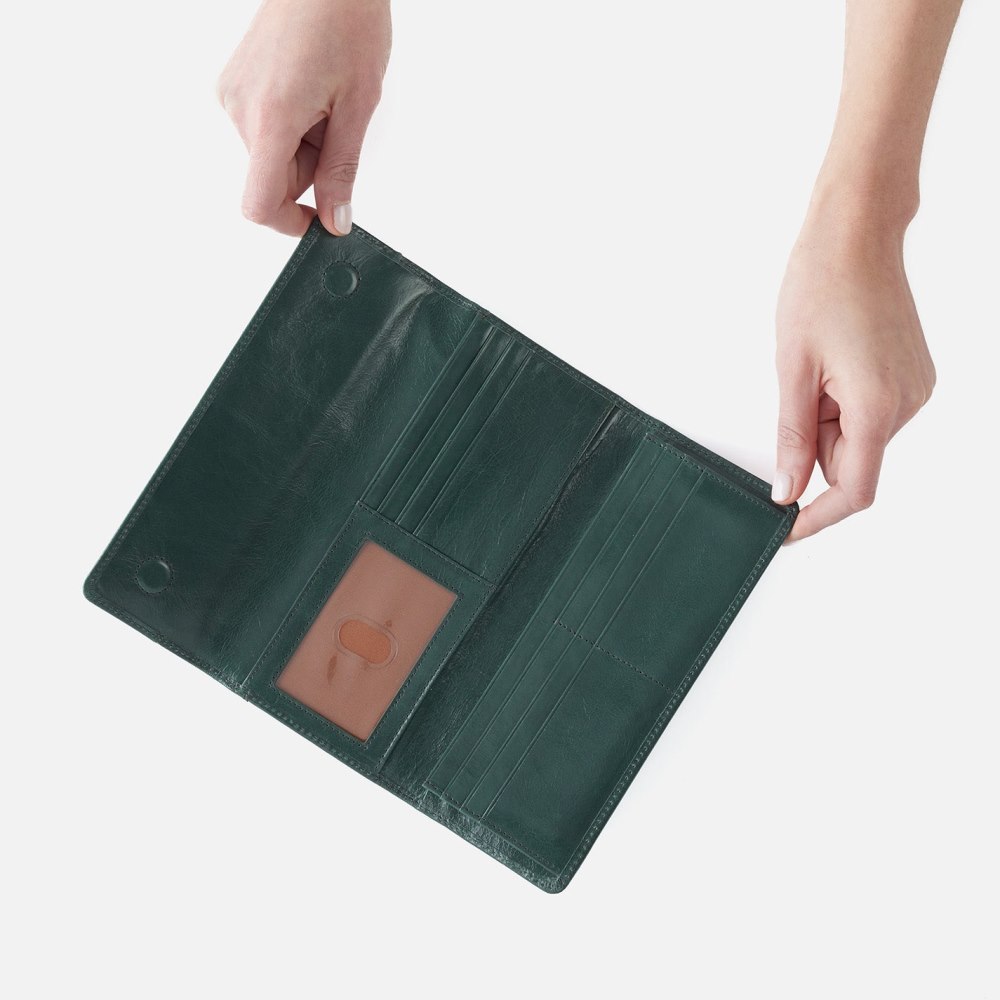 Hobo | Jill Large Trifold Wallet in Polished Leather - Sage Leaf