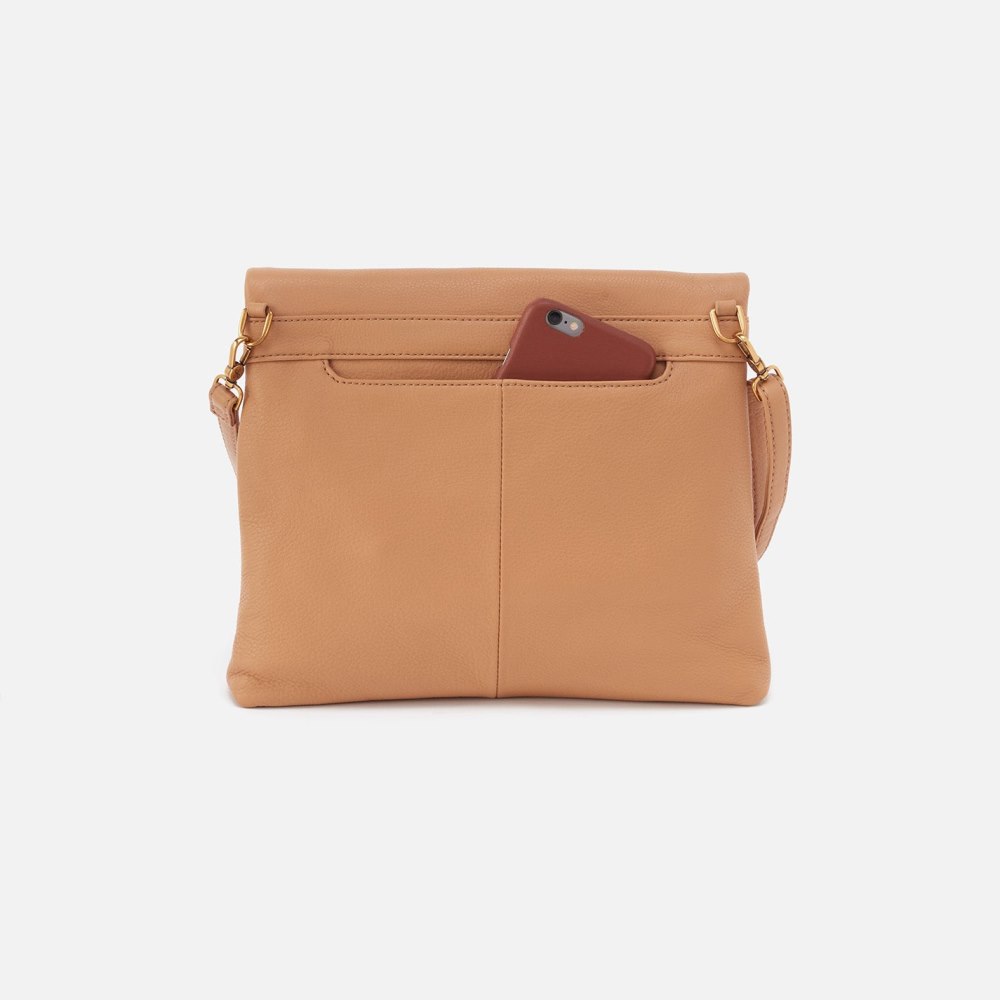 Hobo | Draft Crossbody in Pebbled Leather - Sandstorm