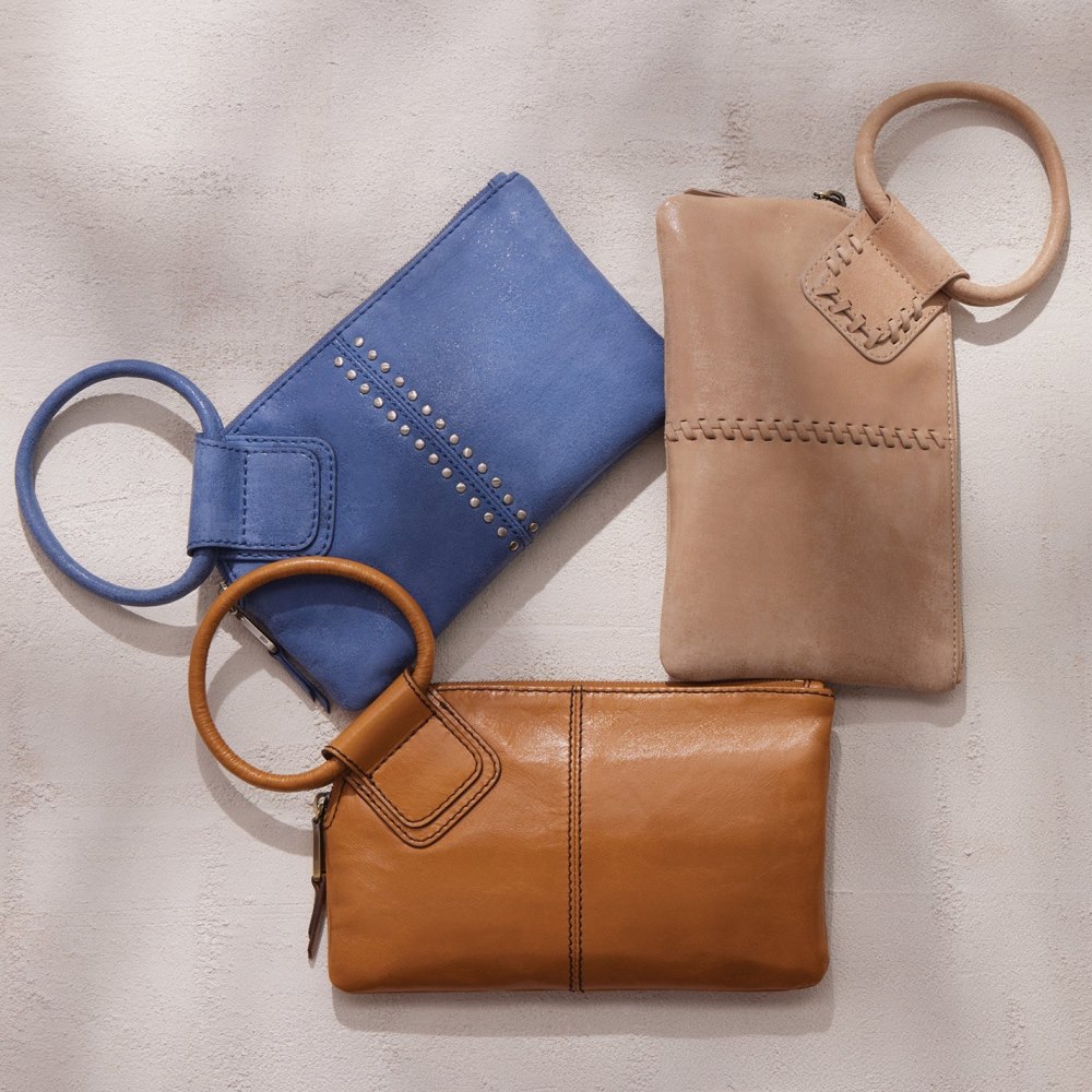 Hobo | Sable Wristlet in Buffed Leather - Azure