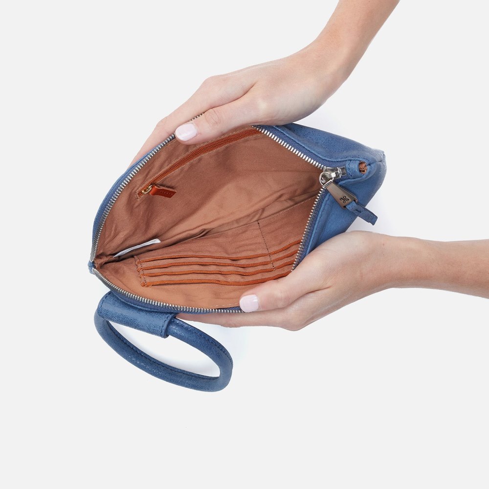 Hobo | Sable Wristlet in Buffed Leather - Azure