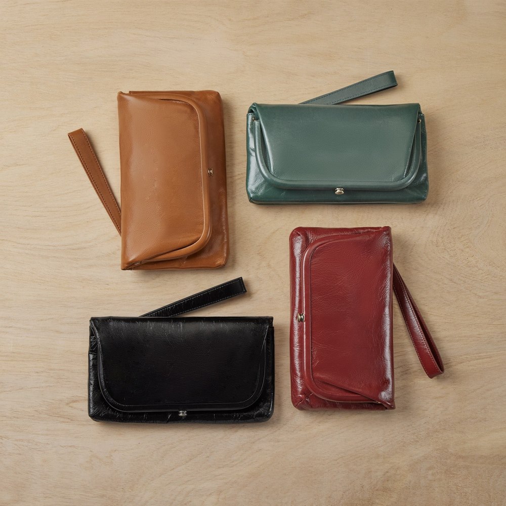 Hobo | Lauren Wristlet in Polished Leather - Sage Leaf