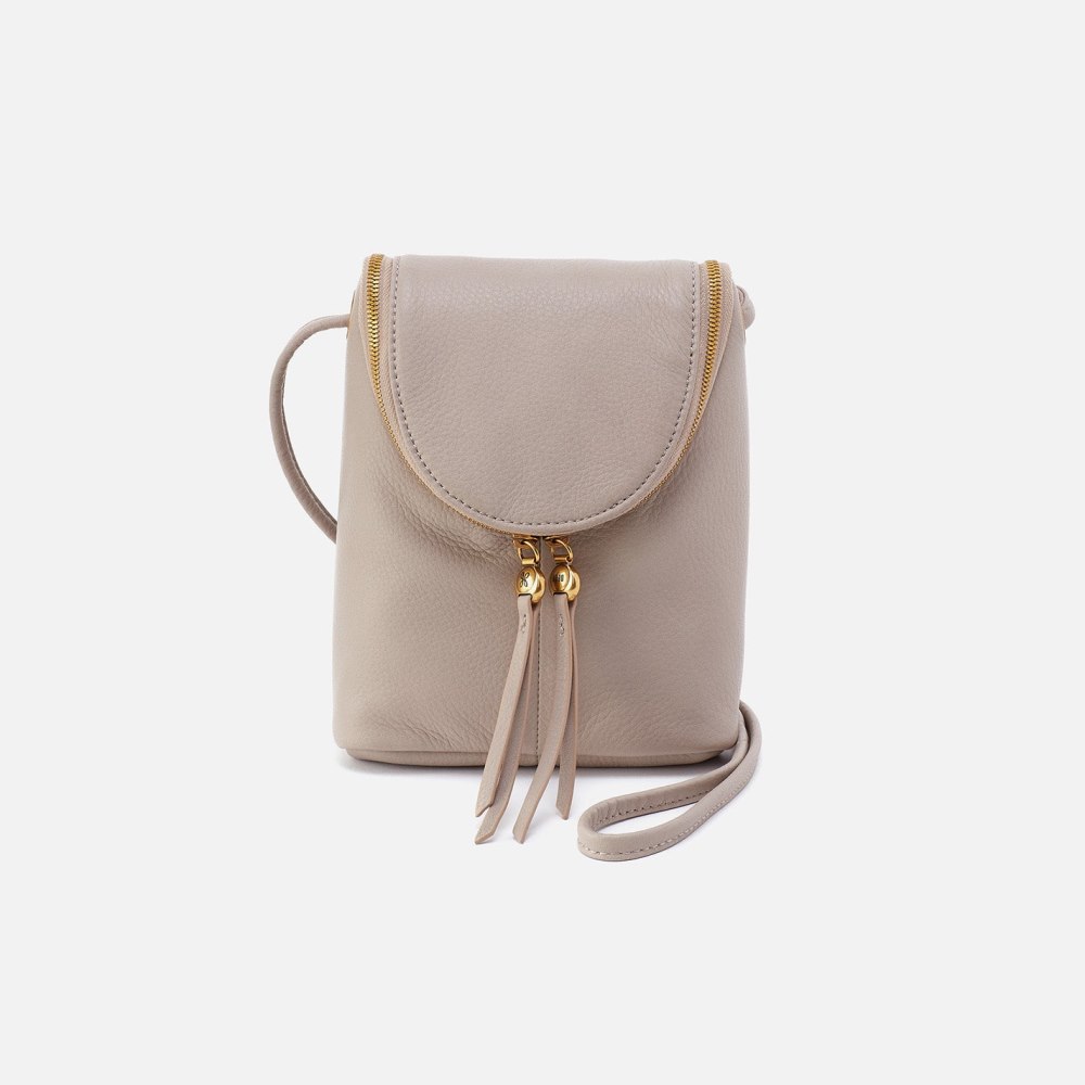 Hobo | Fern Crossbody in Pebbled Leather - Taupe